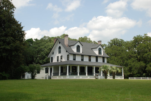 pre-owned or resale multi-story country or farm style home for sale in Tennessee
